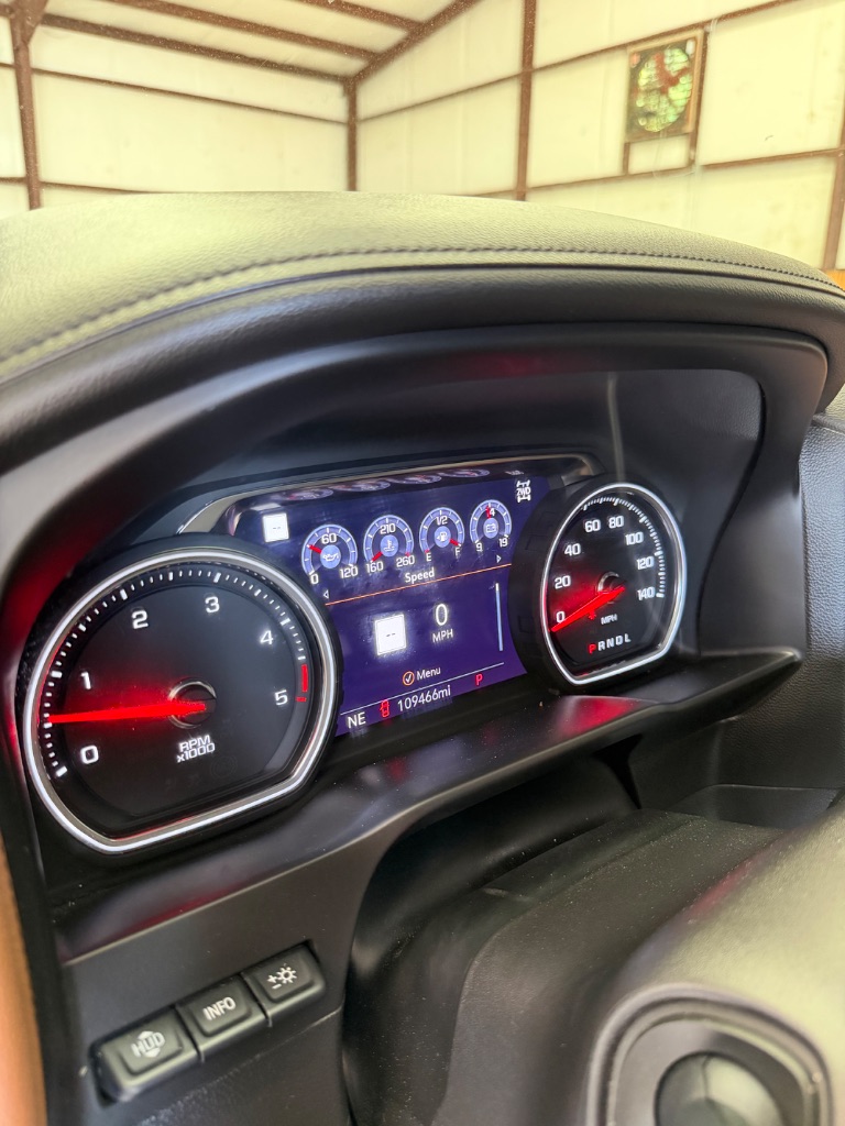 2020 Chevrolet Silverado - $50,900