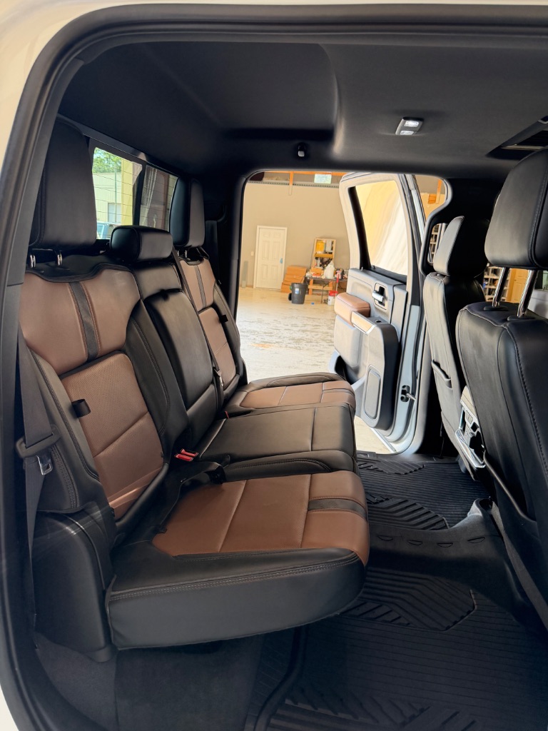 2020 Chevrolet Silverado - $50,900