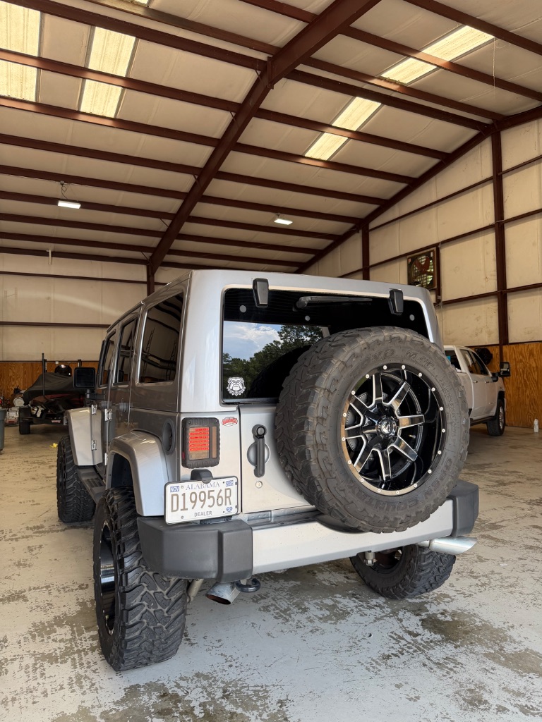 2017 Jeep Wrangler - $20,900