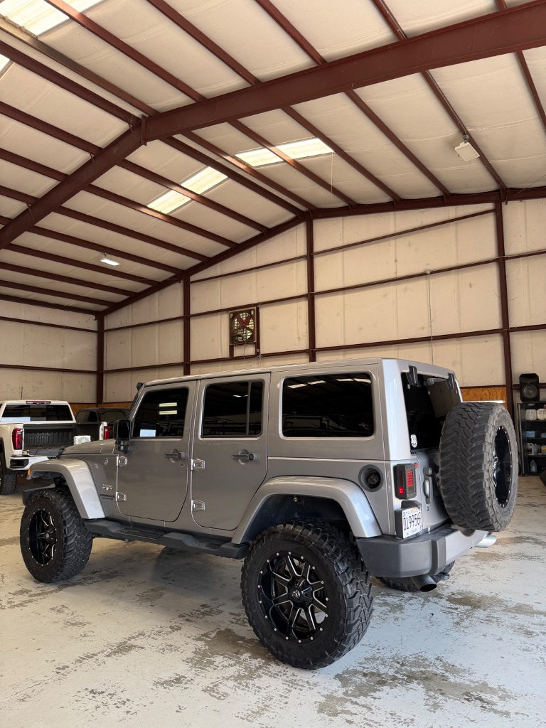 2017 Jeep Wrangler - $20,900