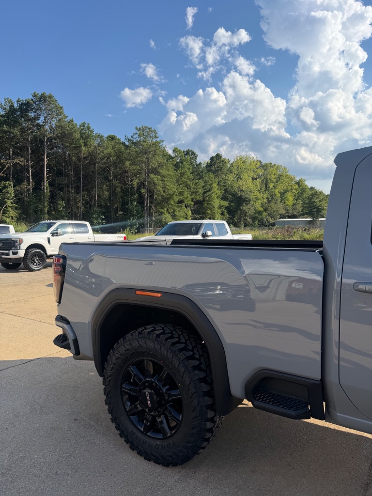 2024 GMC Sierra Hd - $69,900