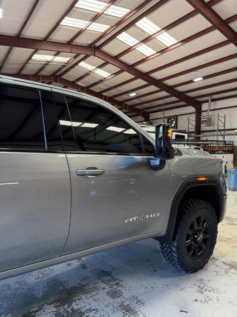 2025 GMC Sierra Hd - $73,900