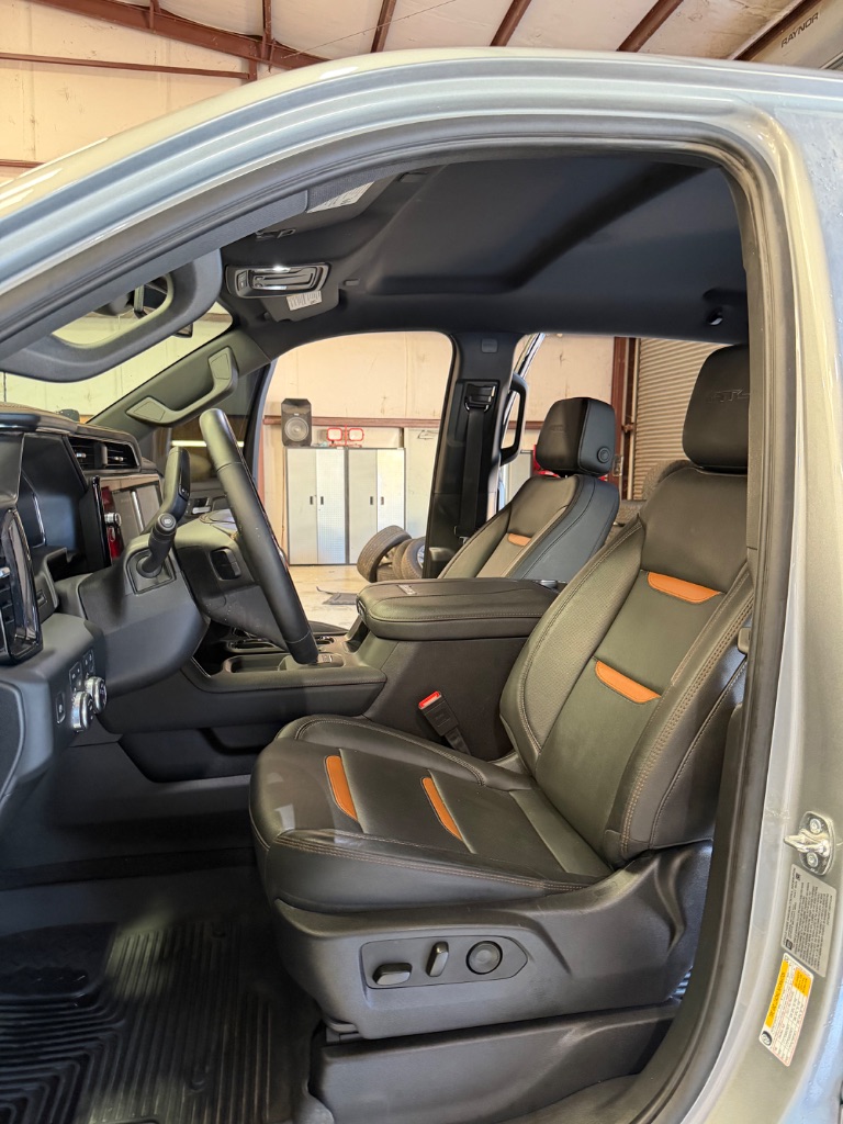 2025 GMC Sierra Hd - $73,900