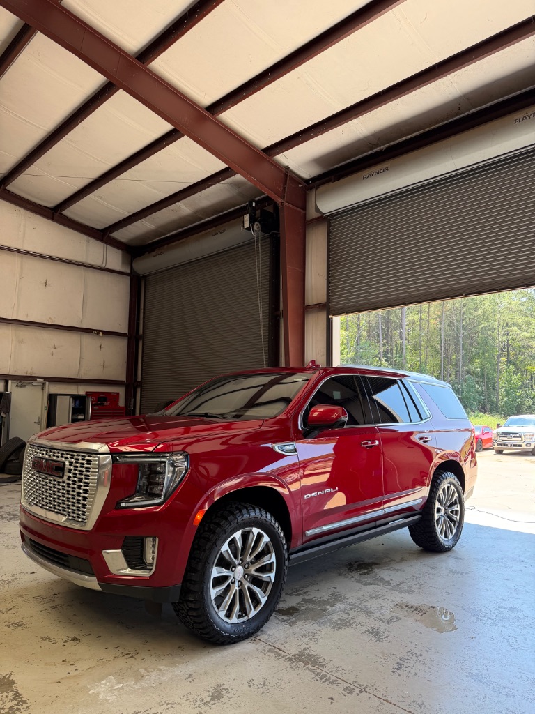2021 GMC Yukon - $46,900