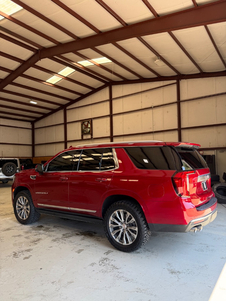 2021 GMC Yukon - $46,900