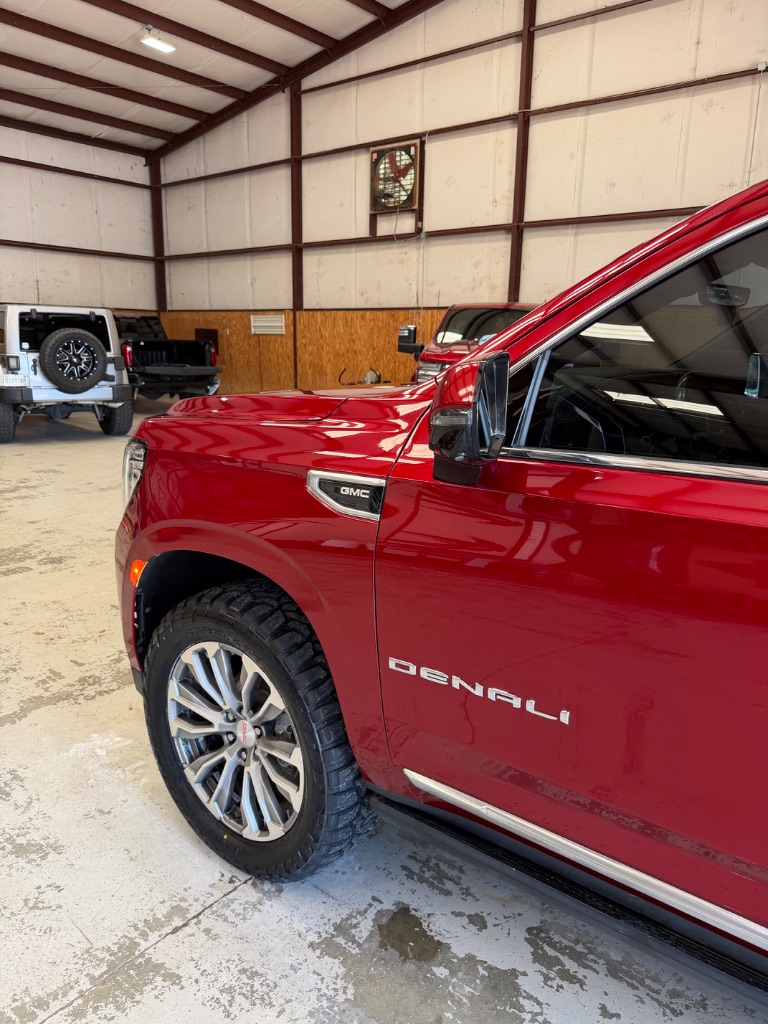 2021 GMC Yukon - $46,900