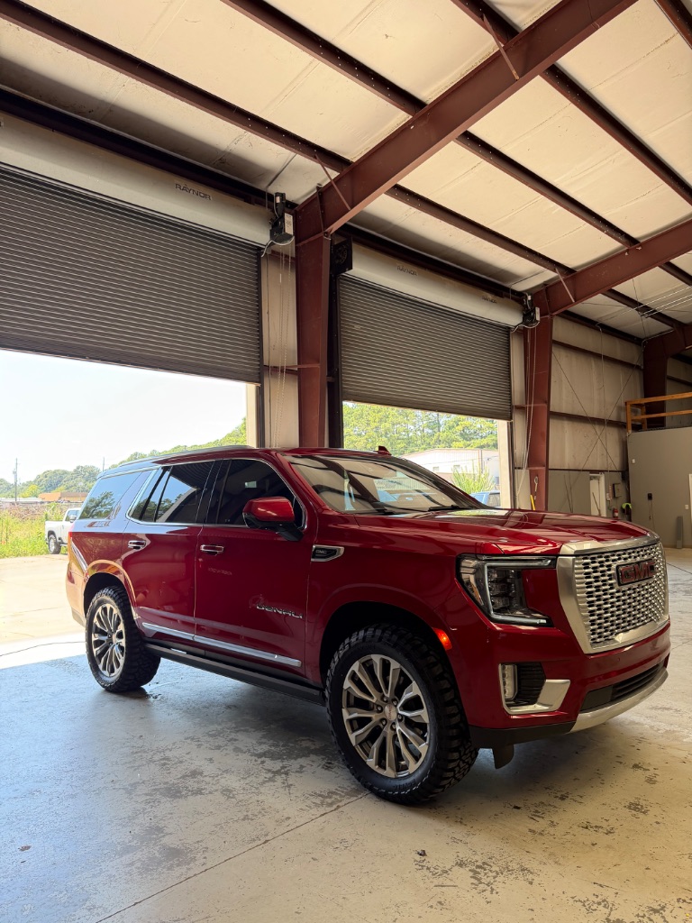 2021 GMC Yukon - $46,900