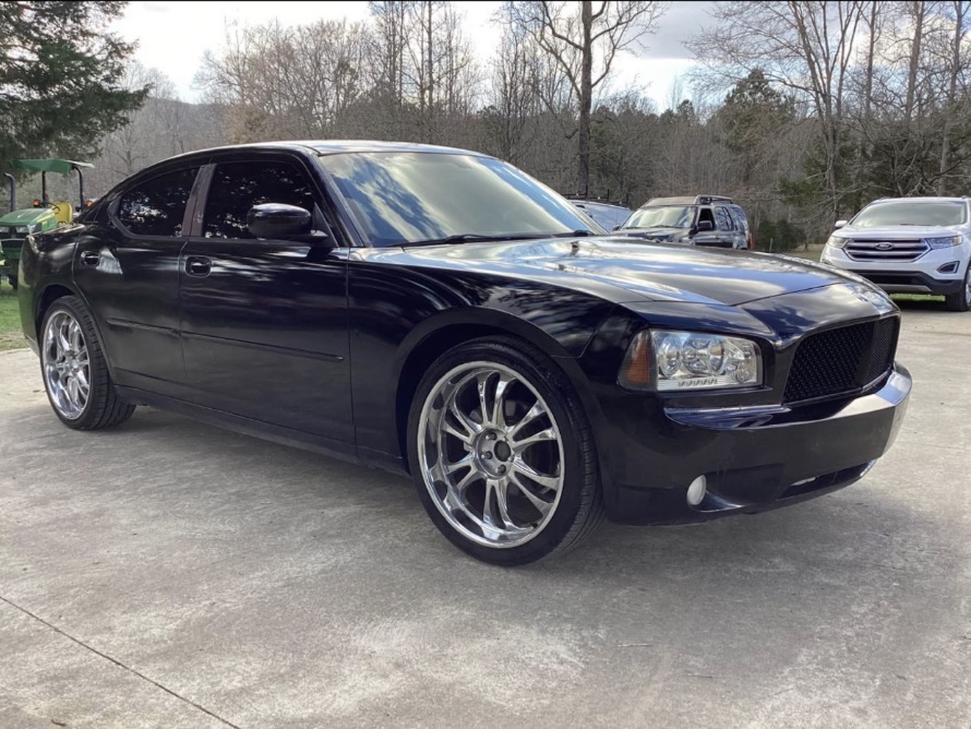 2010 Dodge Charger - $4,950