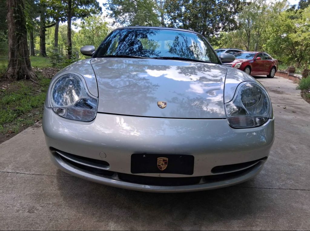 2000 Porsche 911 - $22,008
