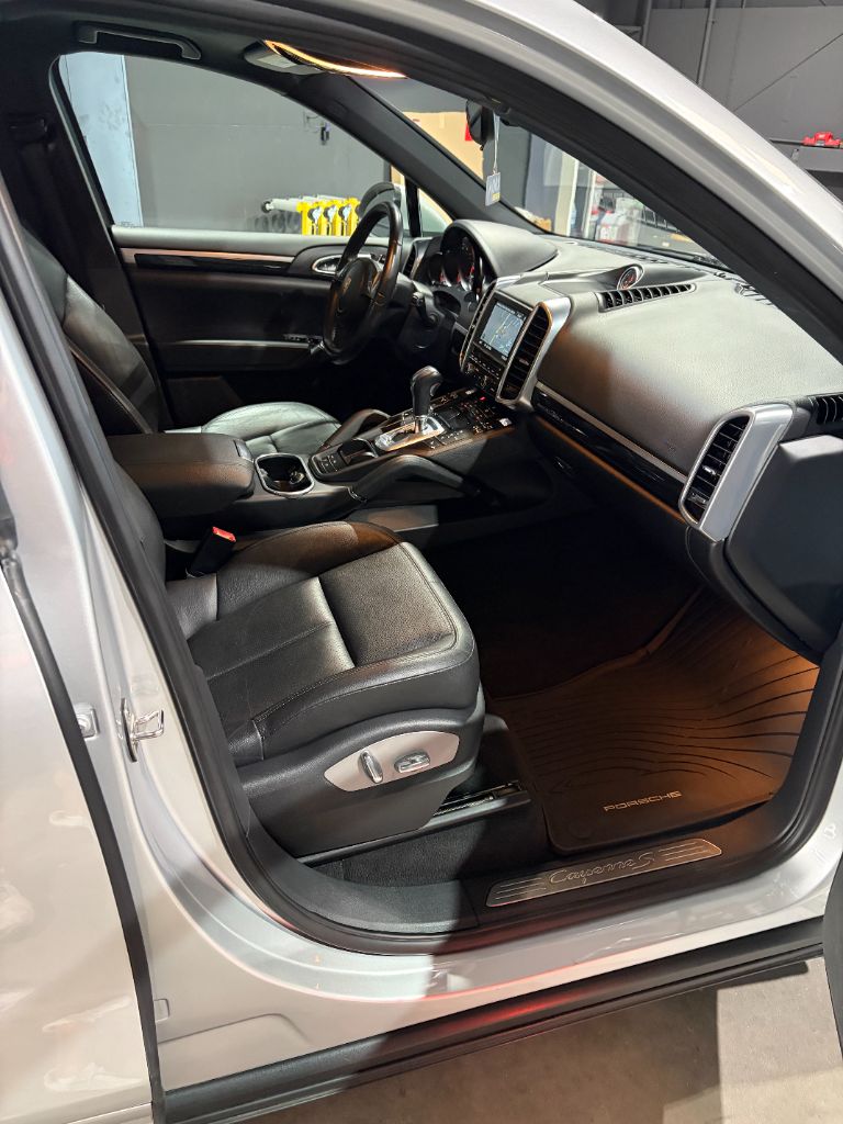 2013 Porsche Cayenne - $15,600