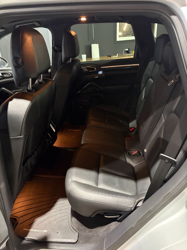 2013 Porsche Cayenne - $15,600