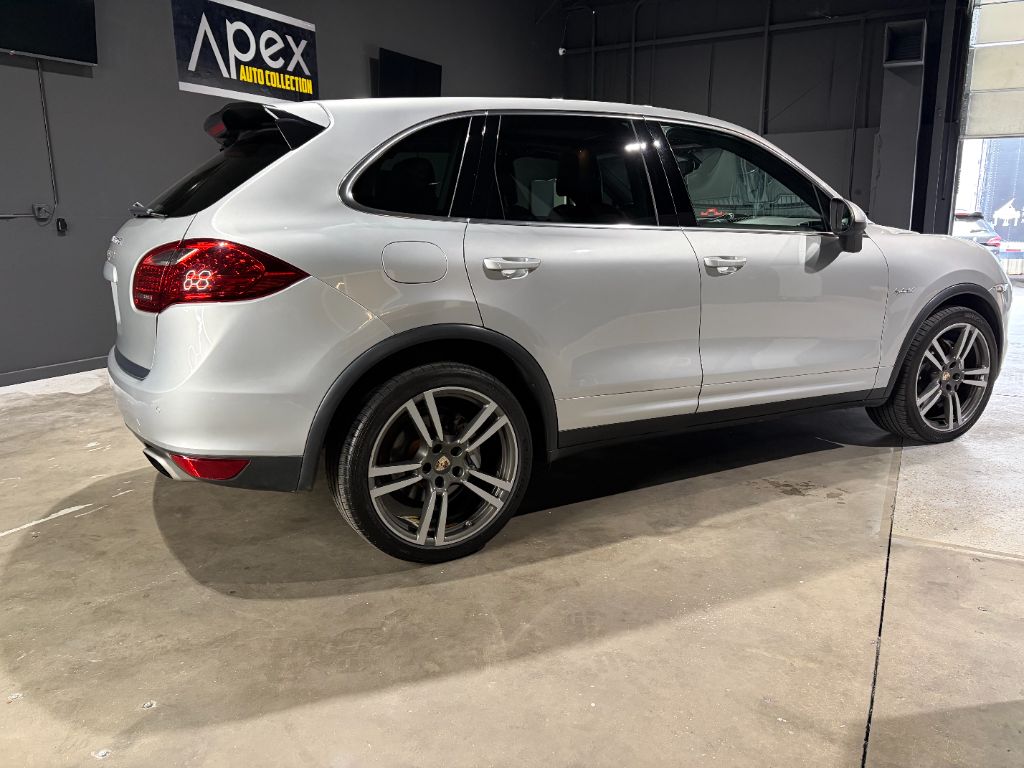 2013 Porsche Cayenne - $15,600