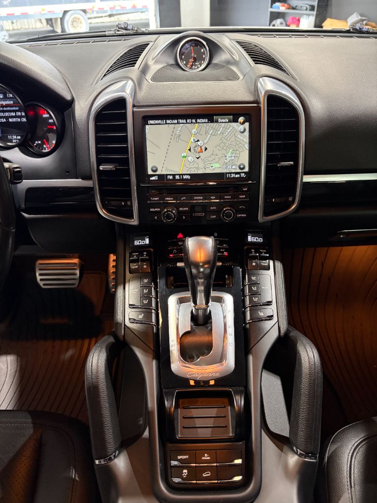 2013 Porsche Cayenne - $15,600