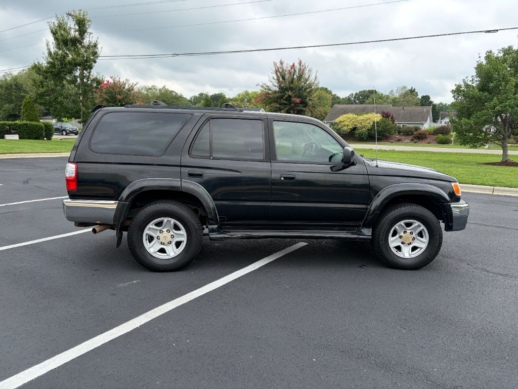 2002 Toyota 4Runner - $9,400