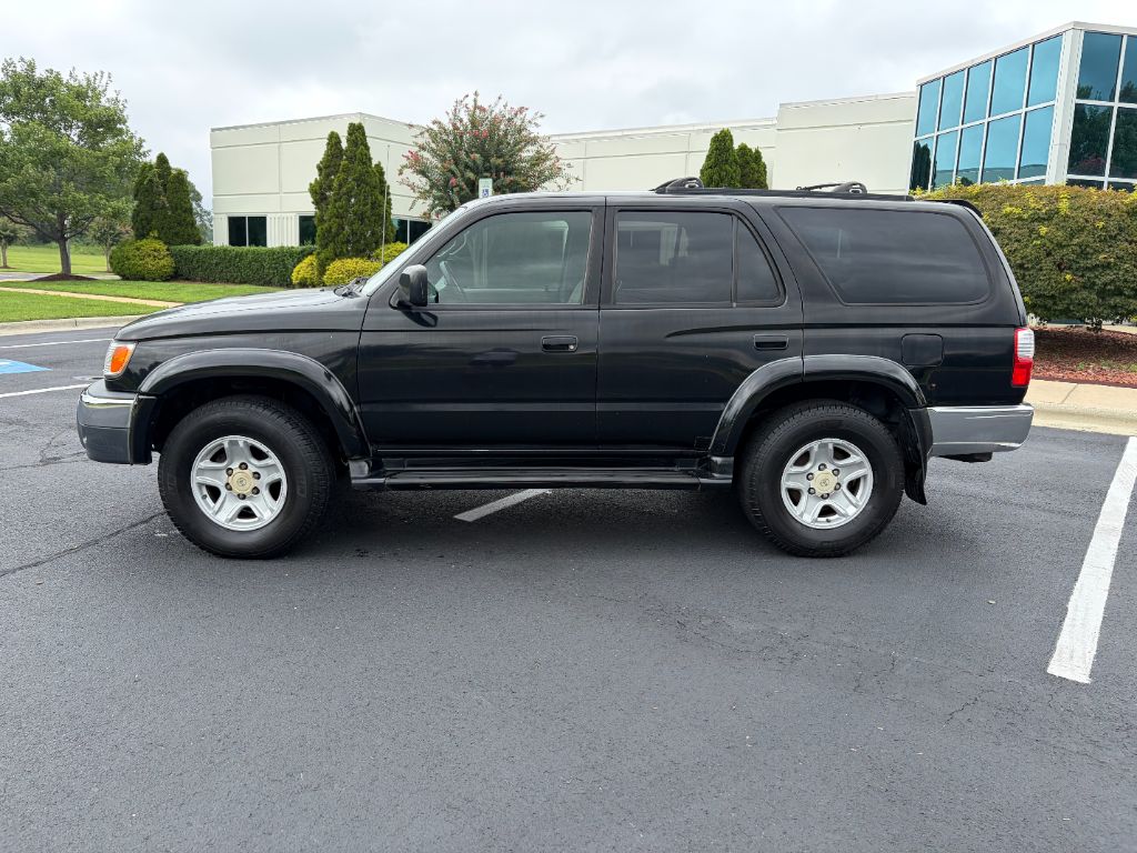 2002 Toyota 4Runner - $9,400