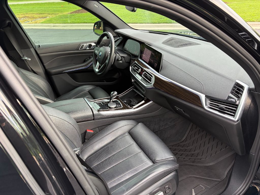 2020 BMW X5 - $24,200