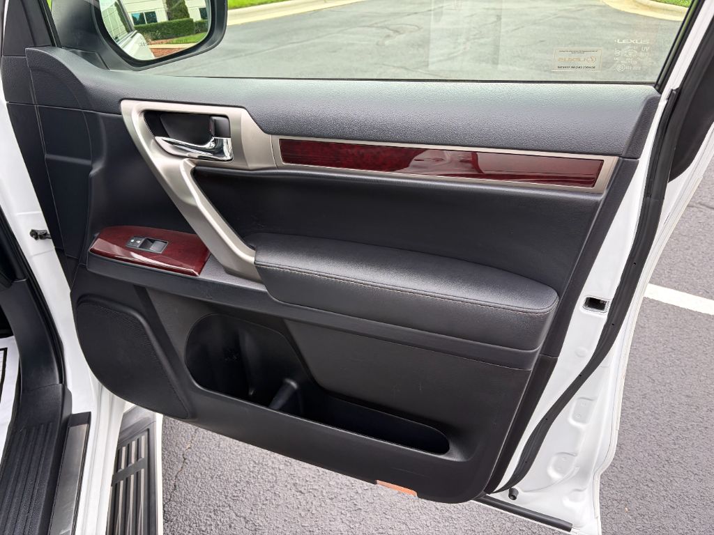 2015 Lexus GX - $24,800