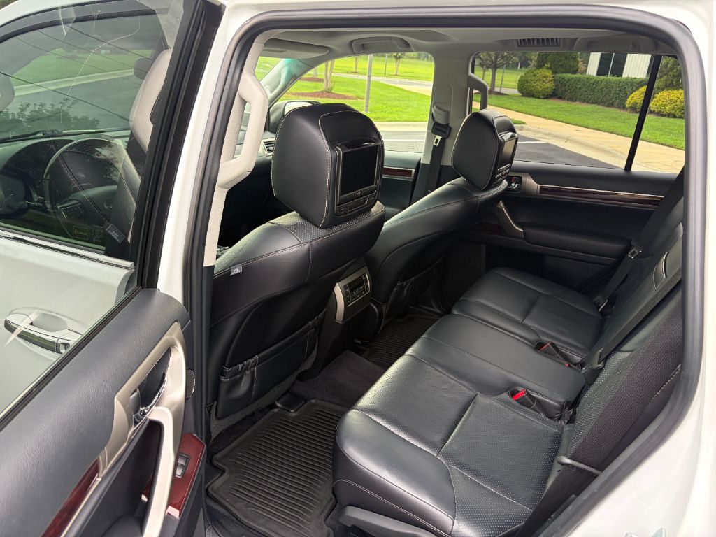 2015 Lexus GX - $24,800