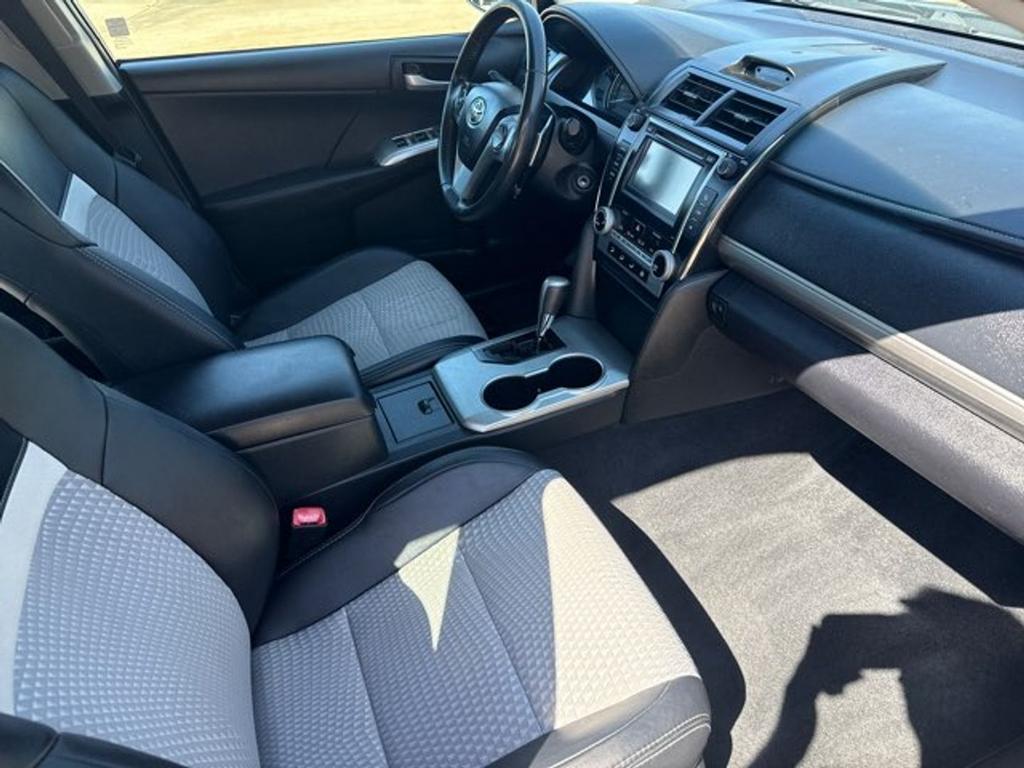 2012 Toyota Camry - $7,000
