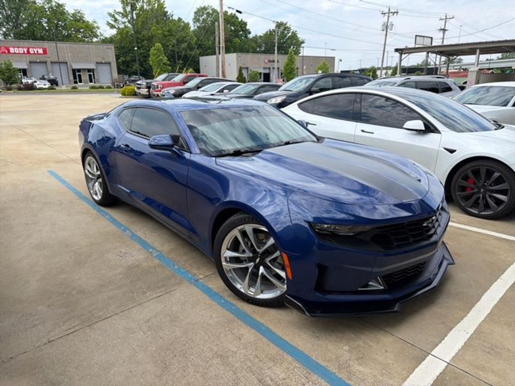 2021 Chevrolet Camaro - $24,900