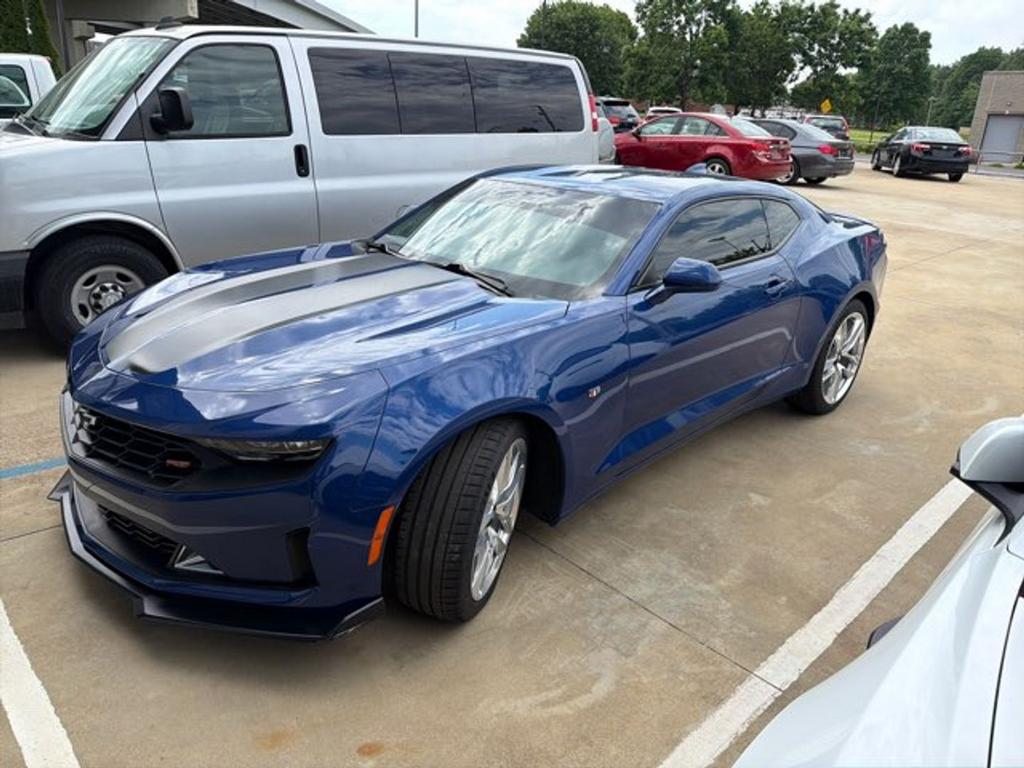 2021 Chevrolet Camaro - $24,900