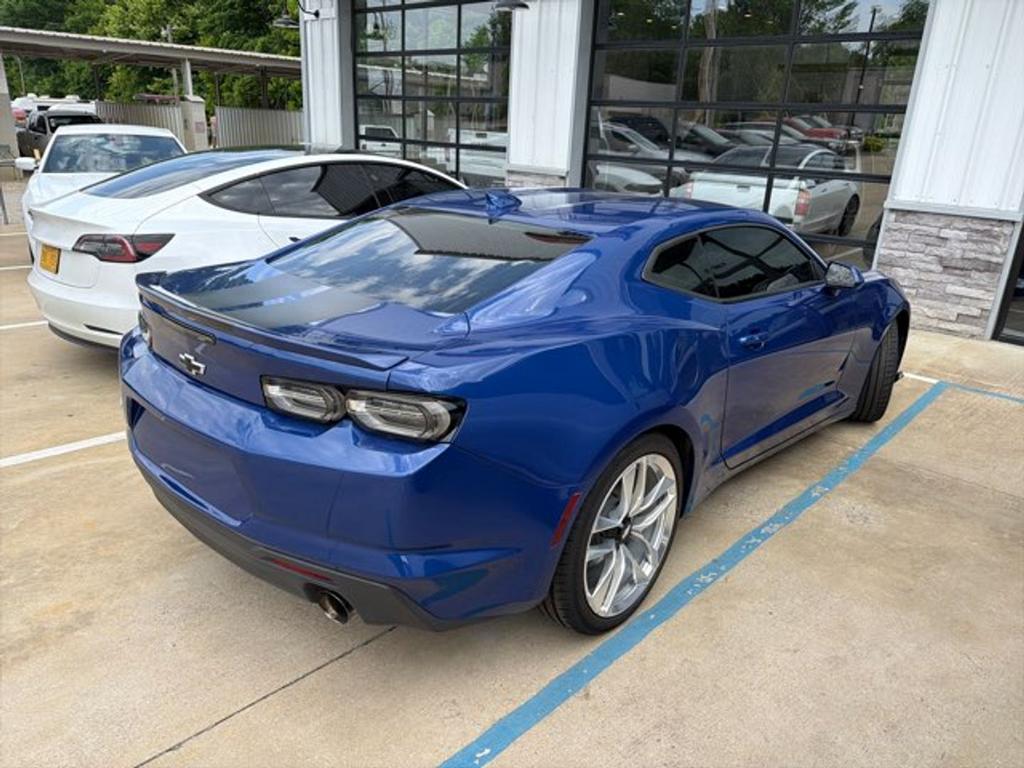 2021 Chevrolet Camaro - $24,900