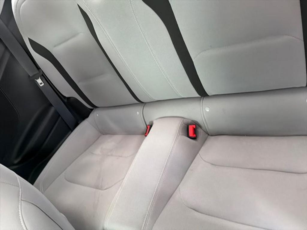 2021 Chevrolet Camaro - $24,900