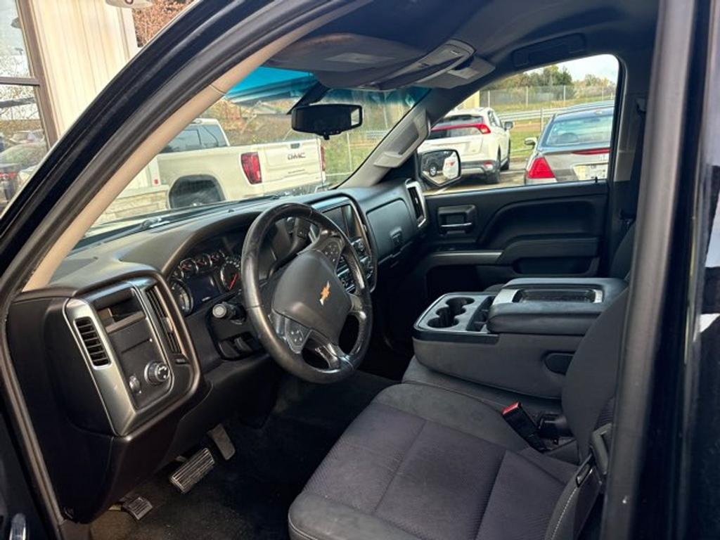 2016 Chevrolet Silverado 1500 - $14,900