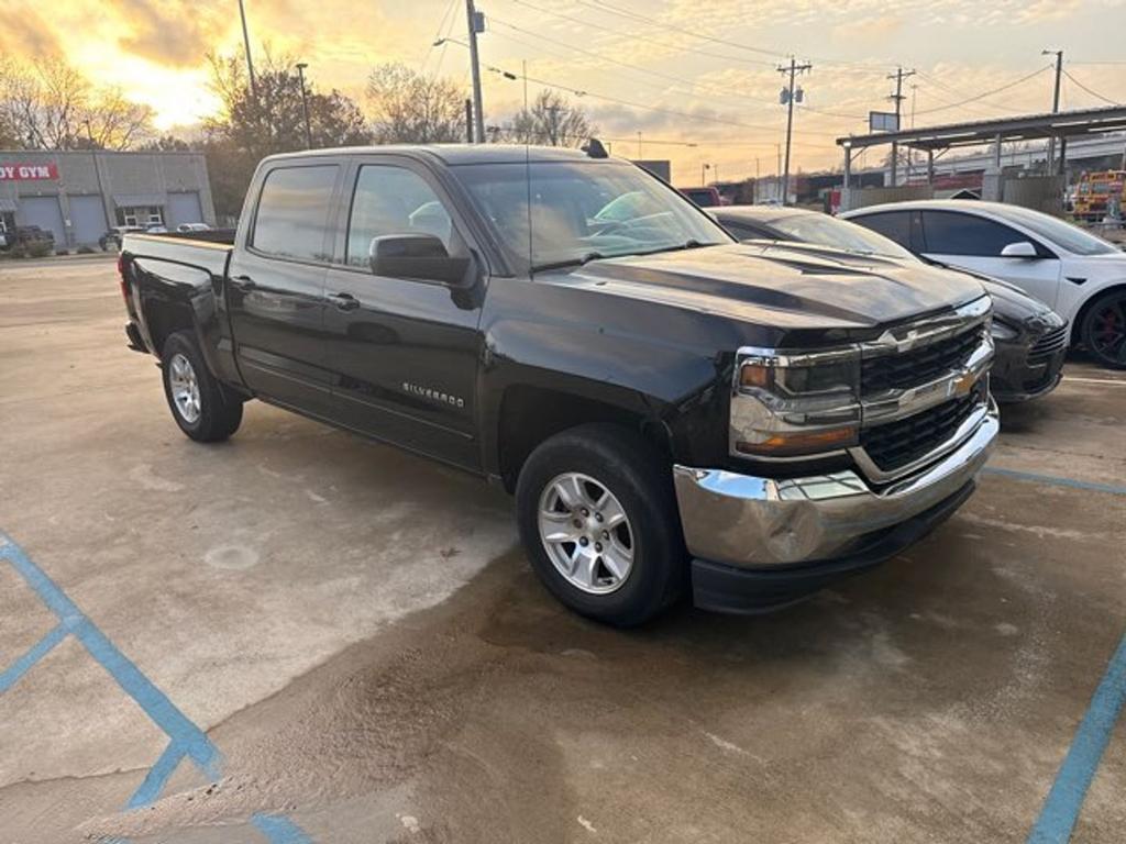 2016 Chevrolet Silverado 1500 - $14,900