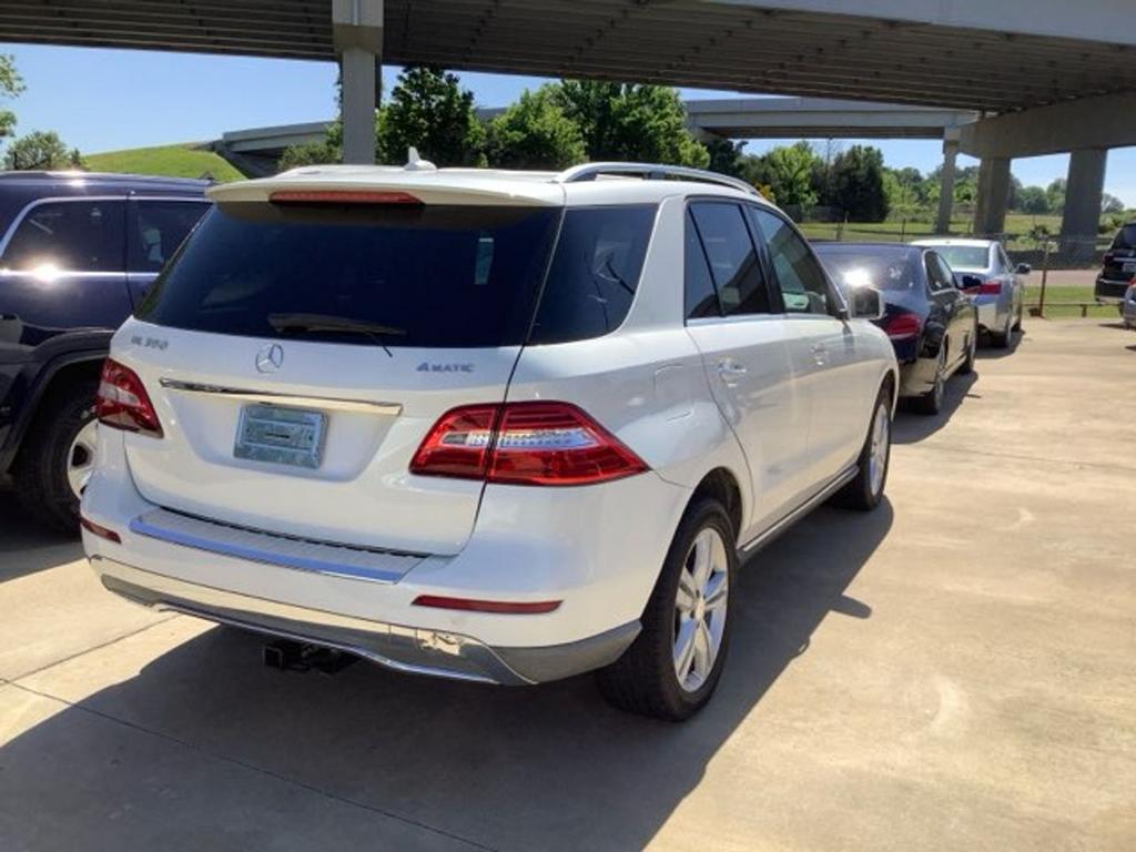 2014 Mercedes-Benz M-Class - $10,000