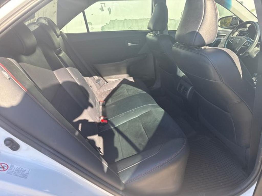 2017 Toyota Camry - $12,900