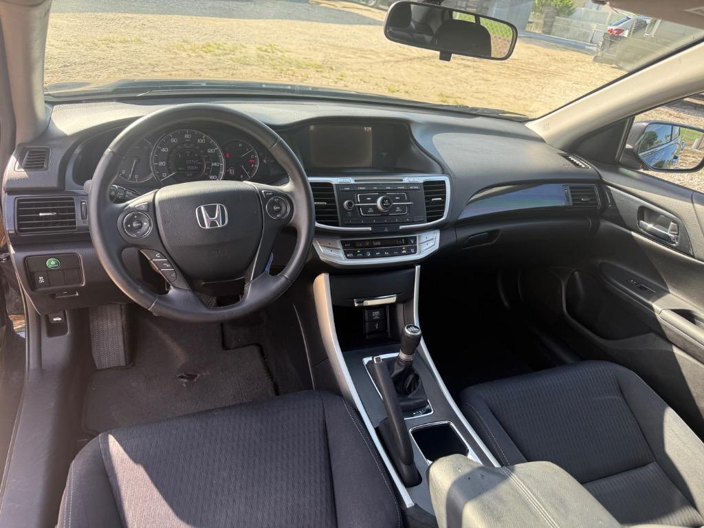 2013 Honda Accord - $11,495