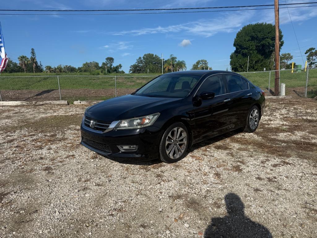 2013 Honda Accord - $11,495