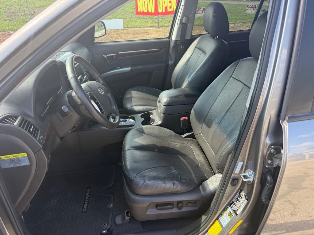 2012 Hyundai Santa Fe - $6,995