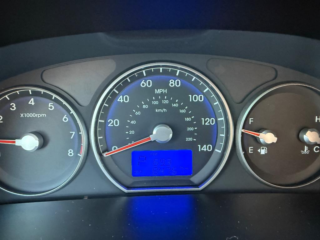 2012 Hyundai Santa Fe - $6,995