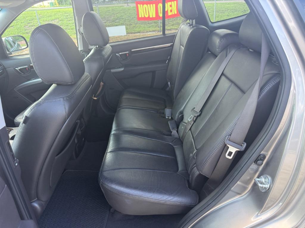 2012 Hyundai Santa Fe - $6,995