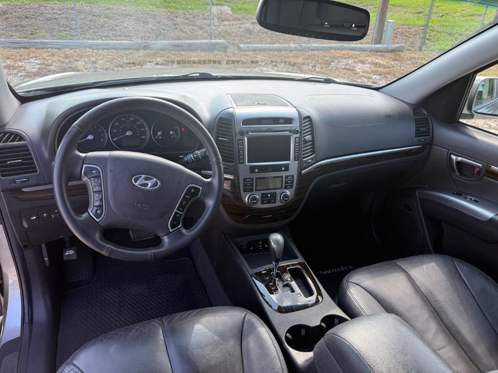 2012 Hyundai Santa Fe - $6,995