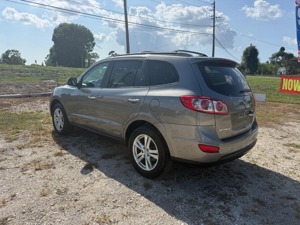 2012 Hyundai Santa Fe - $6,995