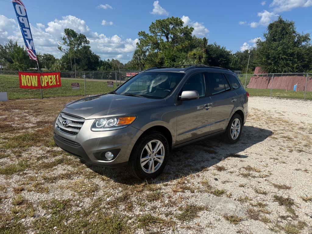 2012 Hyundai Santa Fe - $6,995