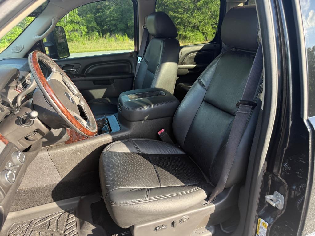 2014 GMC Sierra - $22,495