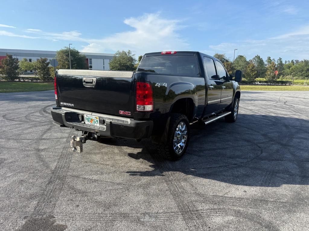 2014 GMC Sierra - $22,495
