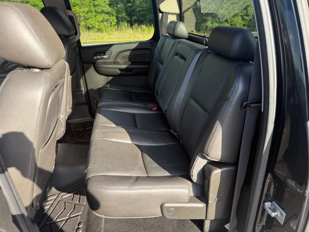 2014 GMC Sierra - $22,495