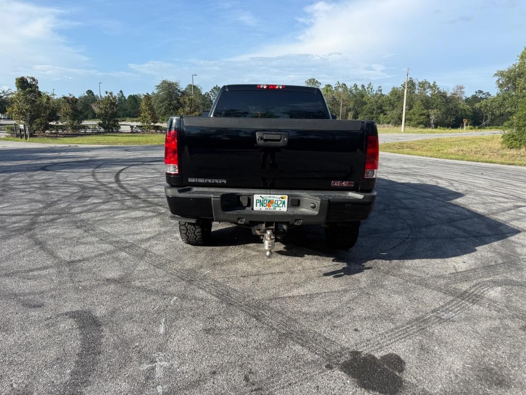 2014 GMC Sierra - $22,495