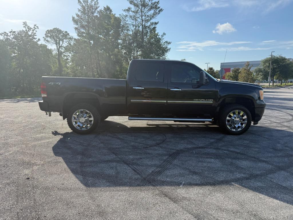 2014 GMC Sierra - $22,495