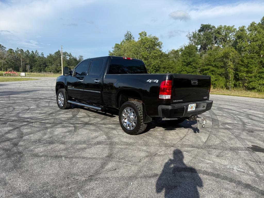2014 GMC Sierra - $22,495