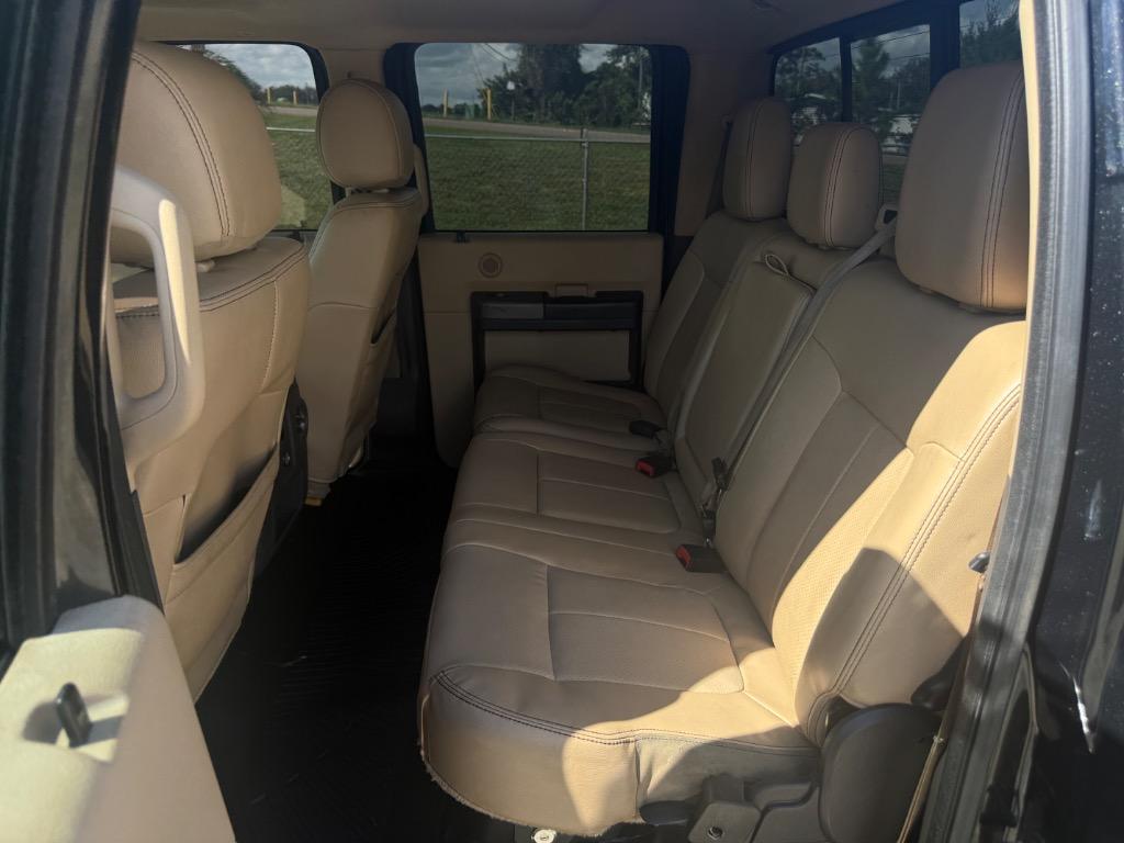 2015 Ford F-350 - $21,999