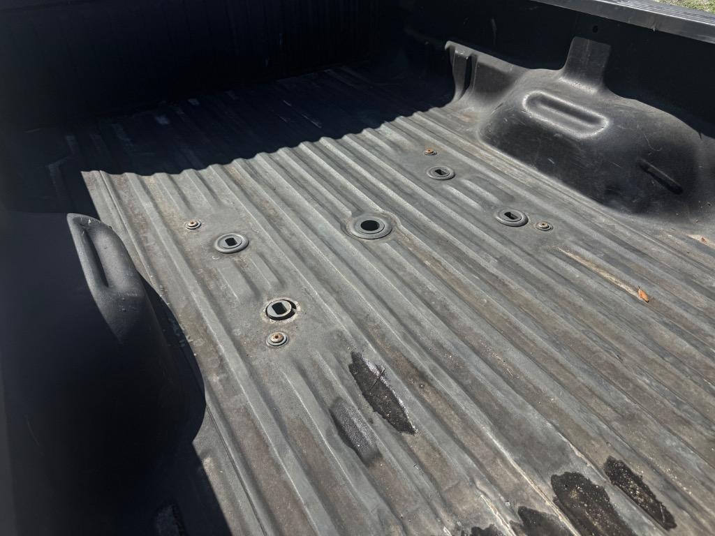 2015 Ford F-350 - $21,999