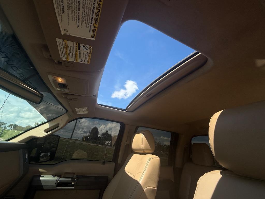 2015 Ford F-350 - $21,999