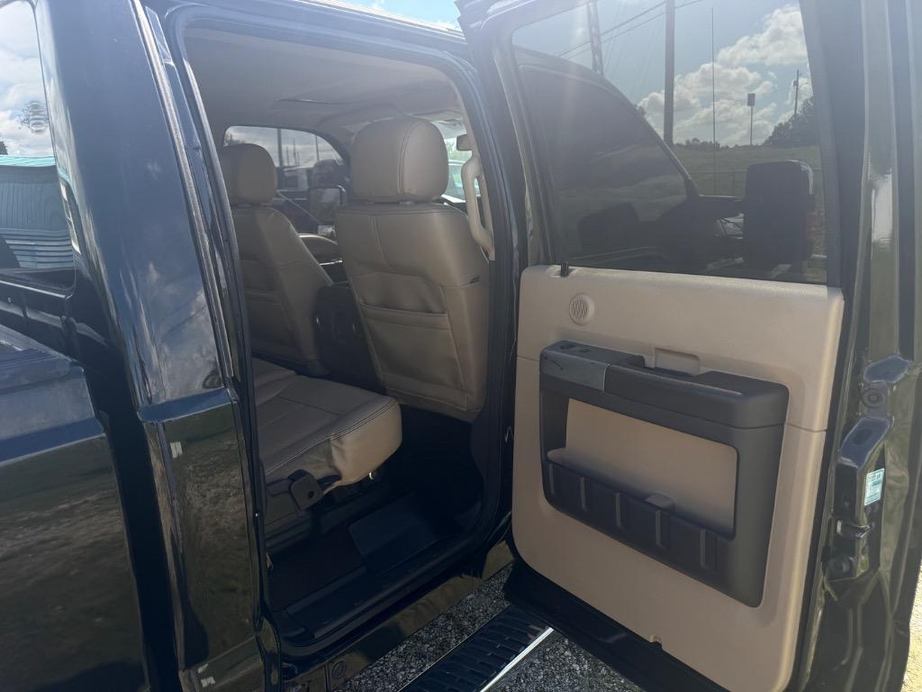 2015 Ford F-350 - $21,999