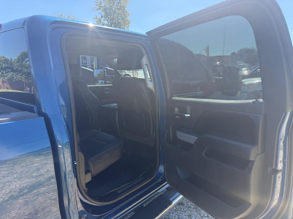 2015 Chevrolet Silverado - $21,995